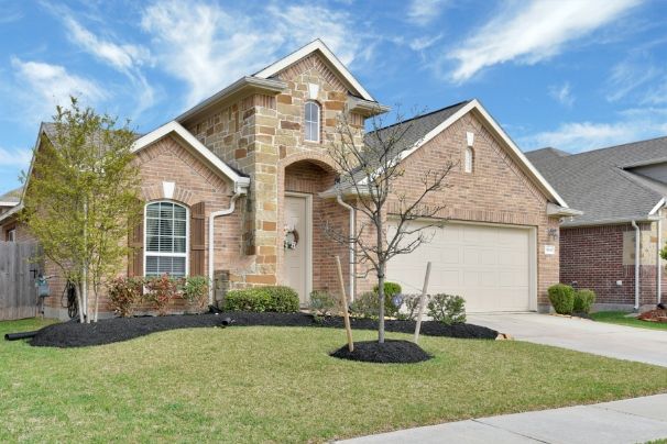 https://JulianMejia.NewConstructionHomesForYou.com